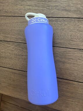 Cirkul purple Sports Water Bottle - Sleek Reusable Bottle